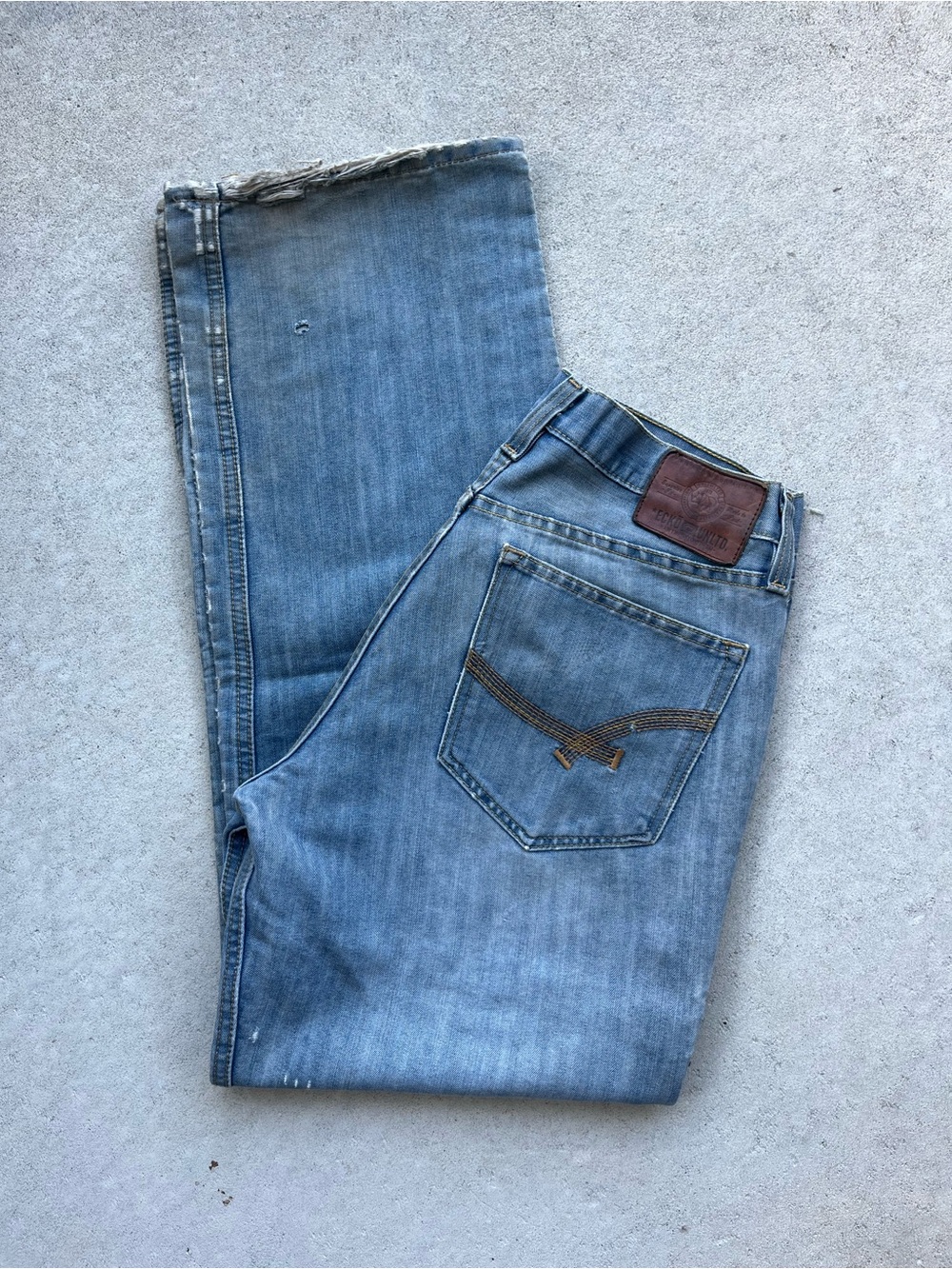 Ecko Unlimited Light Blue Men's Straight Jeans